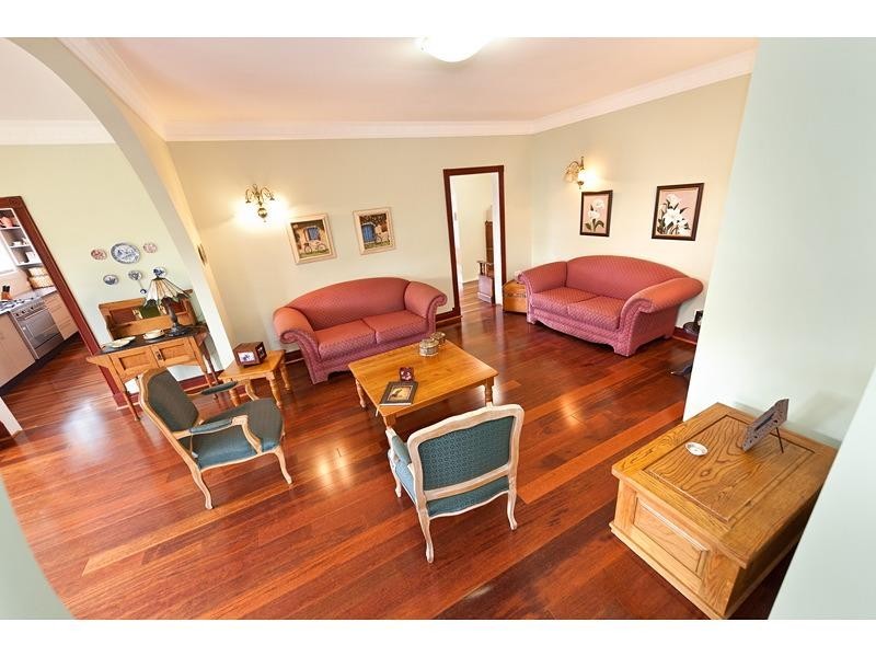 7 Rudd Street, The Range QLD 4700