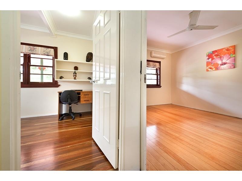 7 Rudd Street, The Range QLD 4700