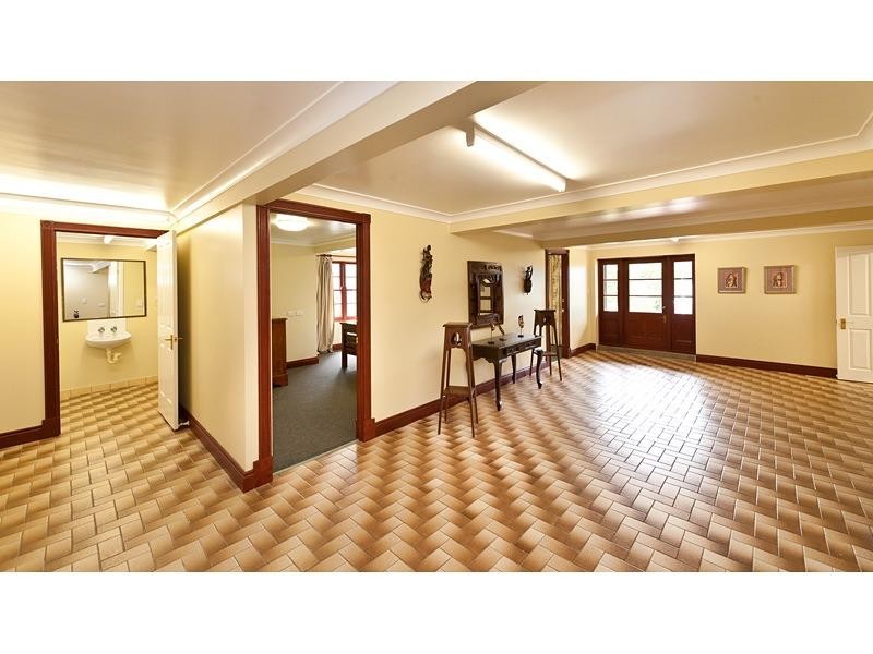 7 Rudd Street, The Range QLD 4700