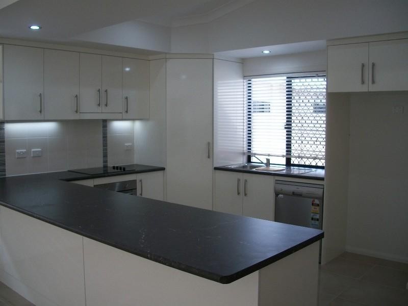 339 Waterloo Street, Berserker QLD 4701