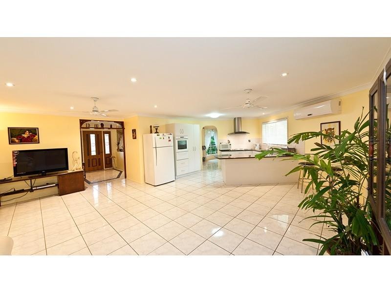 13-17 Rachael Close, Rockyview QLD 4701