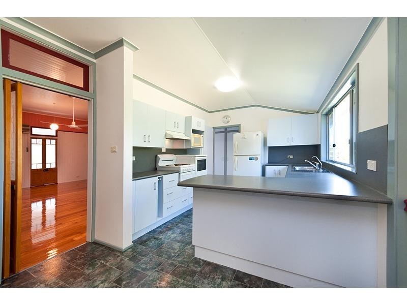 79 Lion Creek Road, Wandal QLD 4700