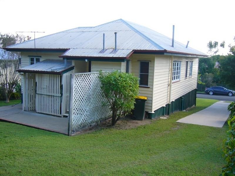 17 Harrow Street, West Rockhampton QLD 4700