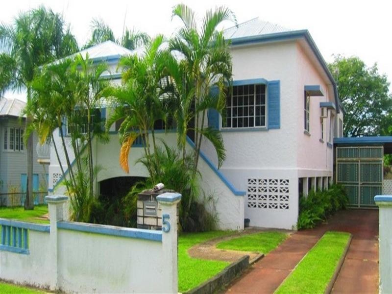 5 Herbert Street, Wandal QLD 4700