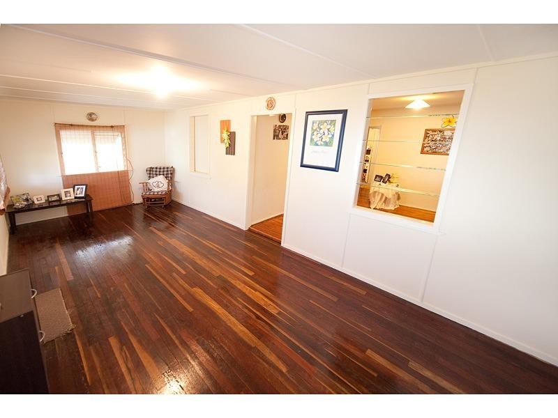 15 Rose Street, Koongal QLD 4701