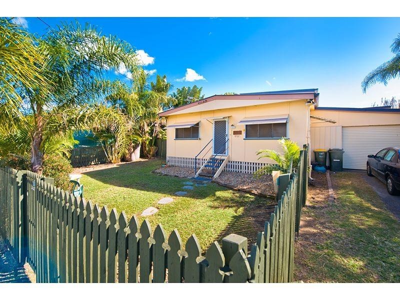 15 Rose Street, Koongal QLD 4701