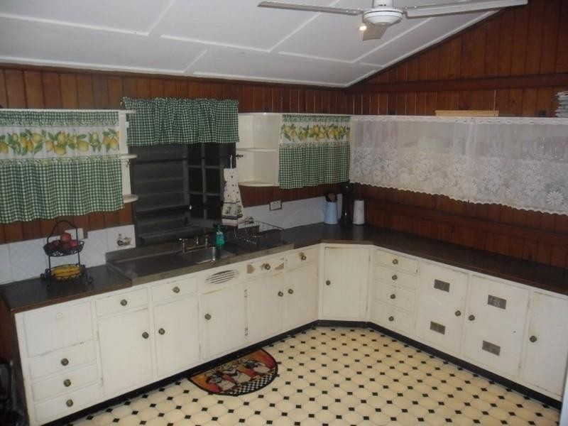 79 Edington Street, Berserker QLD 4701