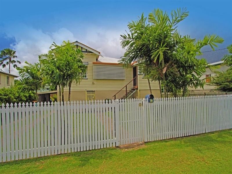 41 Armstrong Street, Berserker QLD 4701