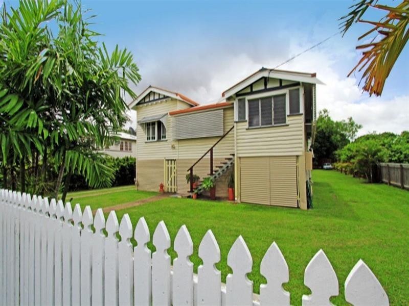 41 Armstrong Street, Berserker QLD 4701