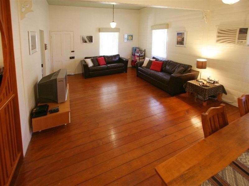 186 Agnes Street, The Range QLD 4700