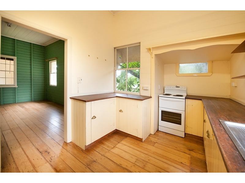 59 Kent Street, Rockhampton City QLD 4700