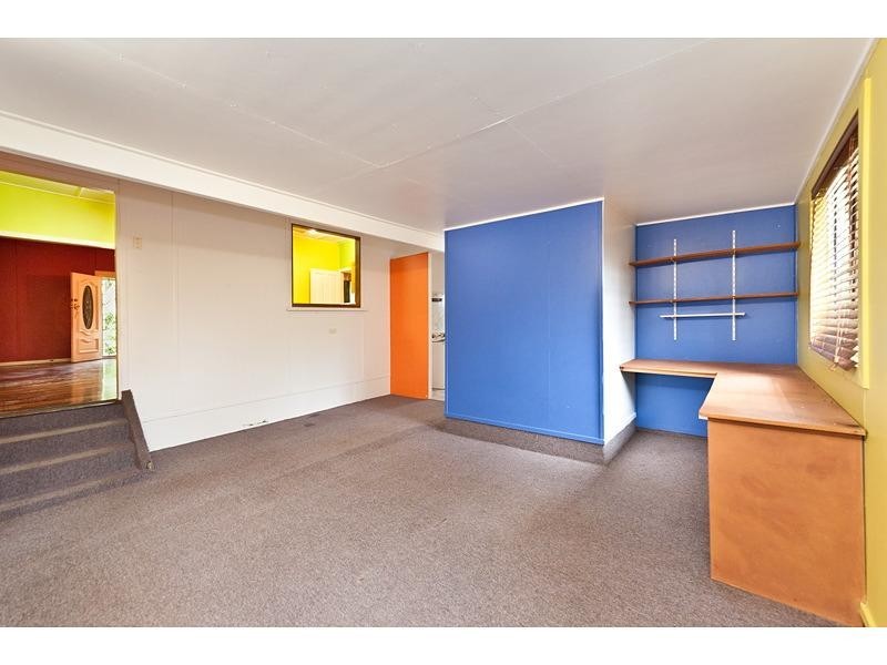 8 Hamilton Avenue, Wandal QLD 4700