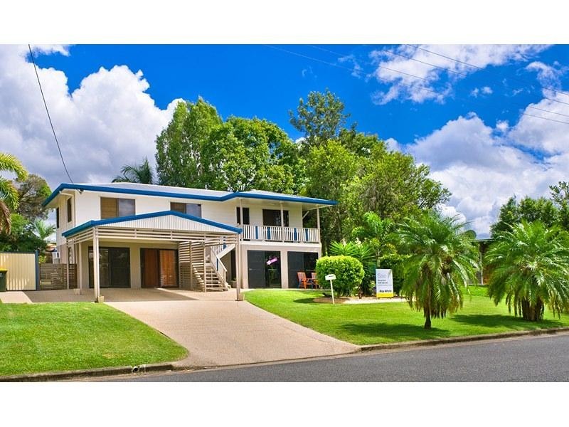 59 Buzacott Street, Park Avenue QLD 4701