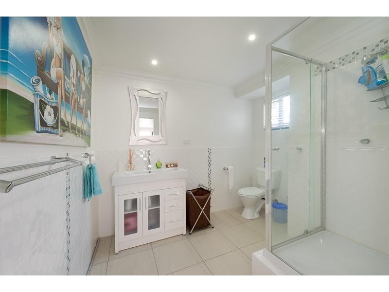 59 Buzacott Street, Park Avenue QLD 4701
