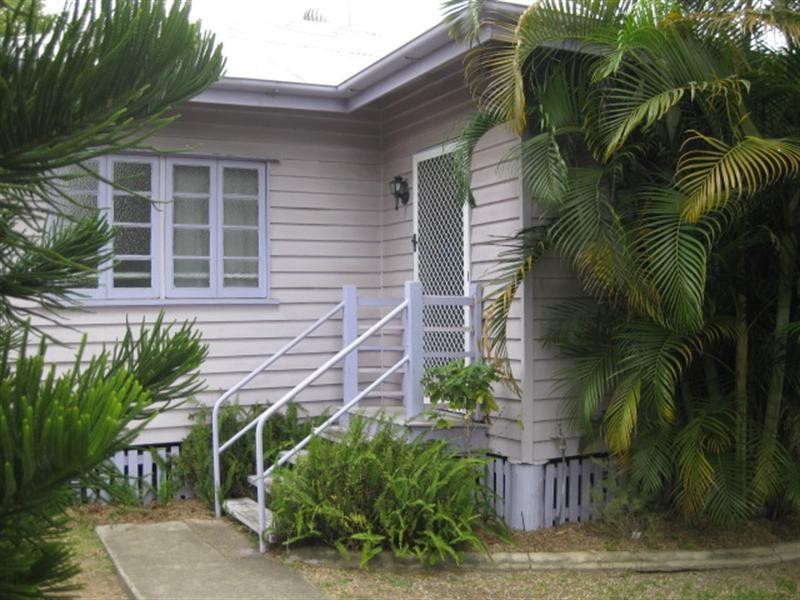 10 Cowap Street, Park Avenue QLD 4701