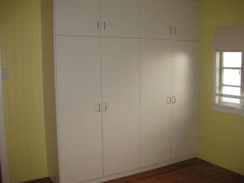 10 Cowap Street, Park Avenue QLD 4701