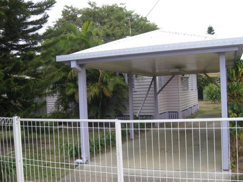 10 Cowap Street, Park Avenue QLD 4701