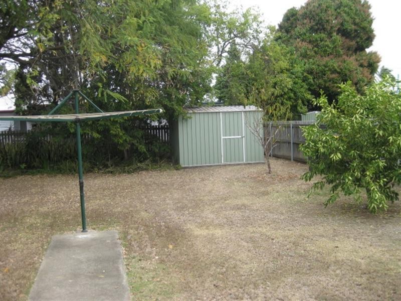 10 Cowap Street, Park Avenue QLD 4701