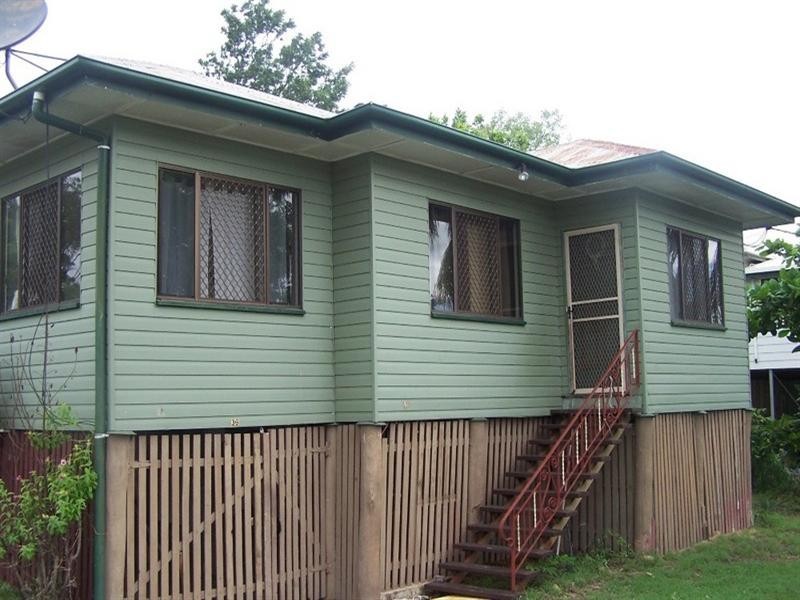 36 Tung Yeen Street, Park Avenue QLD 4701