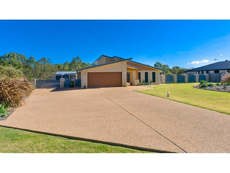 9 Stirling Drive, Rockyview QLD 4701