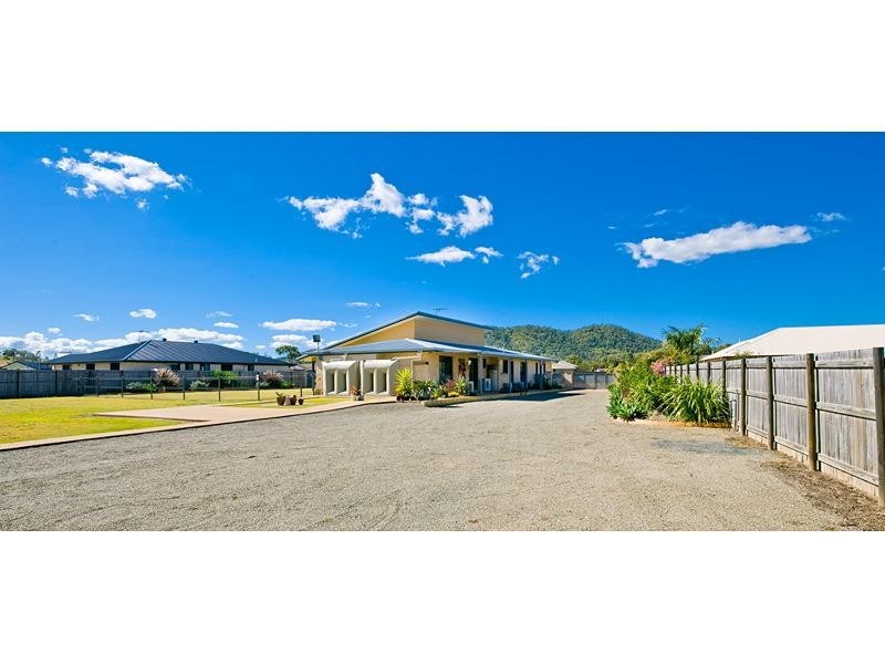 9 Stirling Drive, Rockyview QLD 4701