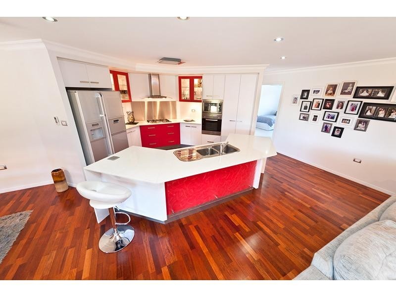 9 Stirling Drive, Rockyview QLD 4701