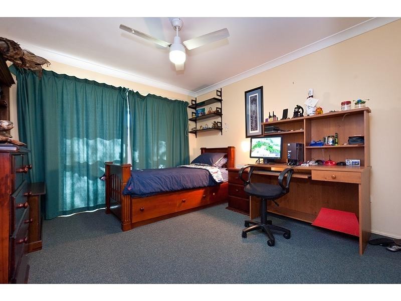 30 Mark Acton Close, Rockyview QLD 4701