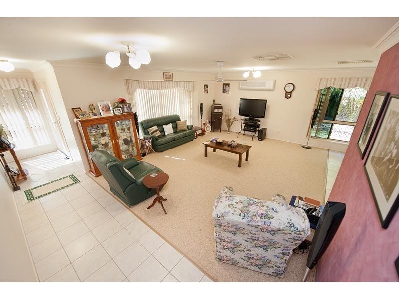 40 Perrott Drive, Rockyview QLD 4701