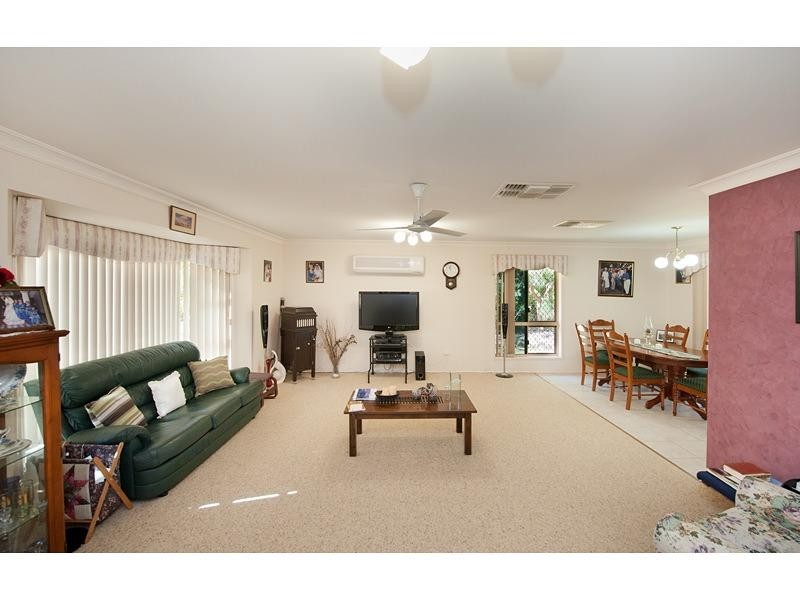 40 Perrott Drive, Rockyview QLD 4701