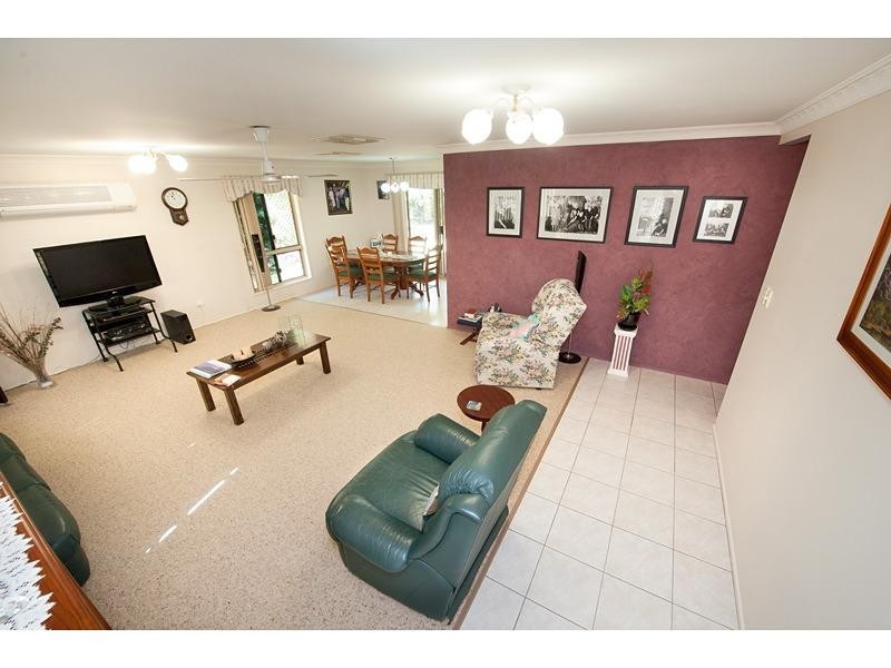 40 Perrott Drive, Rockyview QLD 4701