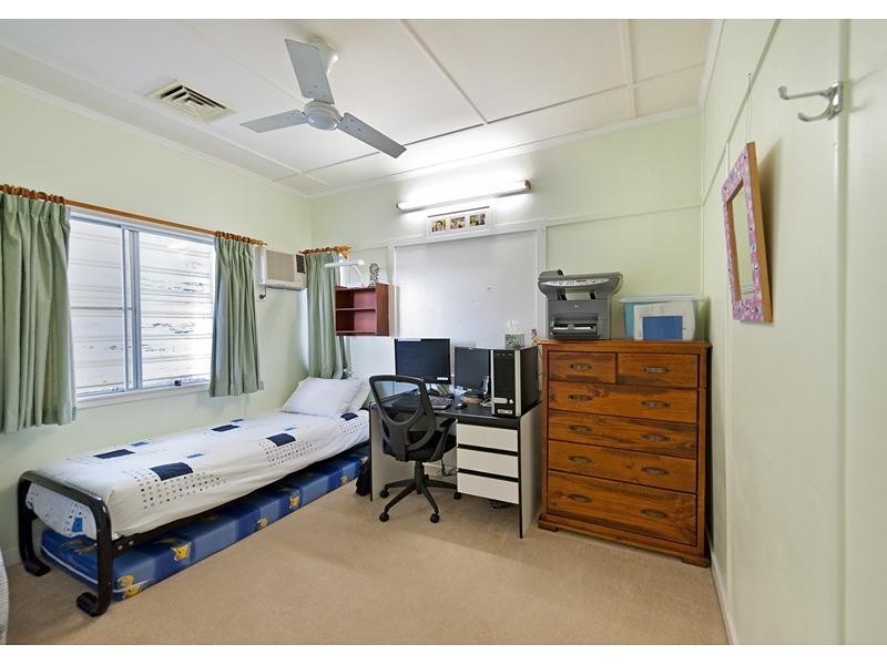 137 Guymer Street, Frenchville QLD 4701