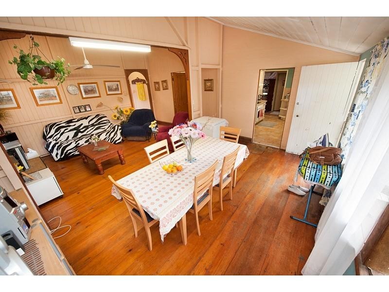 8 Jones Street, Wandal QLD 4700