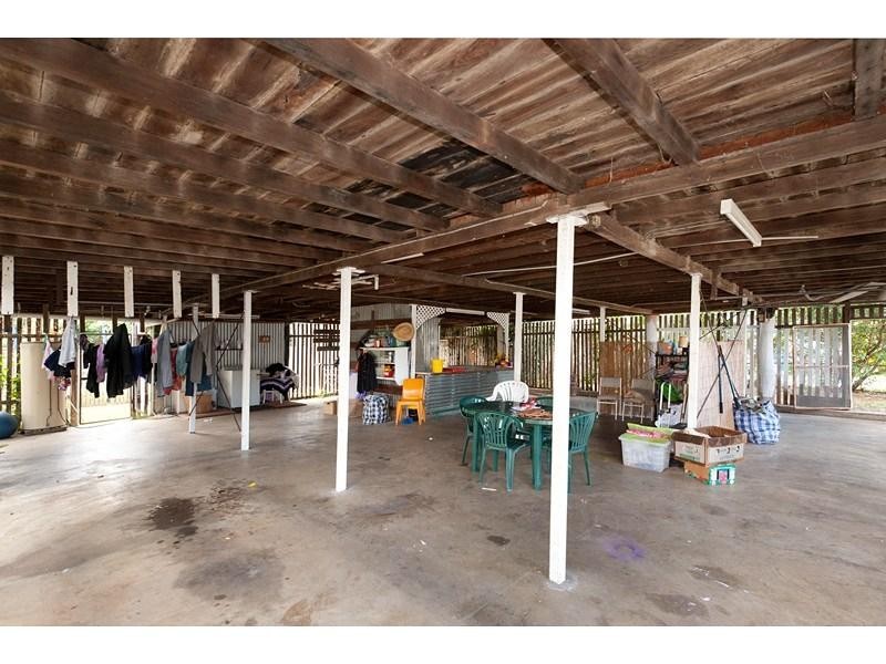 8 Jones Street, Wandal QLD 4700