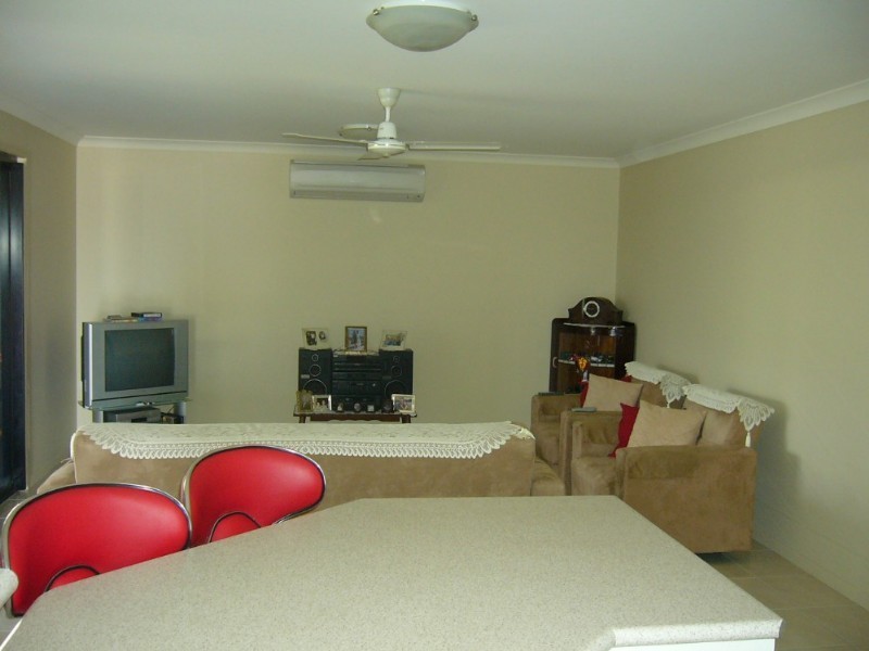 19 Connemara Drive, Kawana QLD 4701