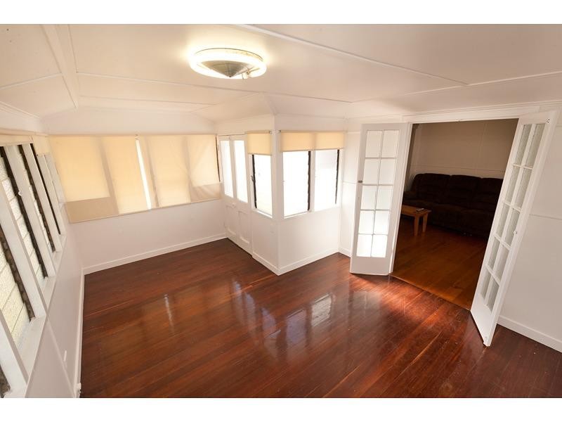 106 Elphinstone Street, Berserker QLD 4701
