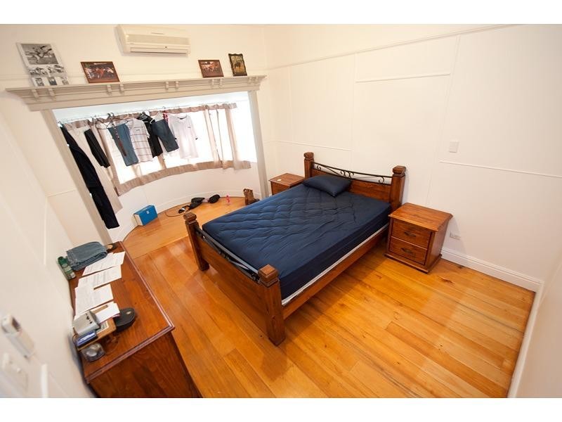 106 Elphinstone Street, Berserker QLD 4701