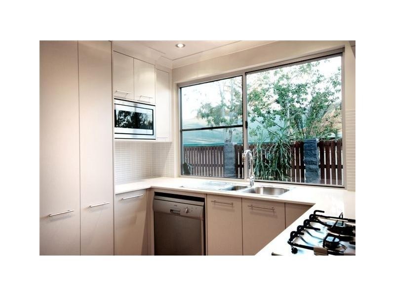 4/59 Edward Street, Berserker QLD 4701