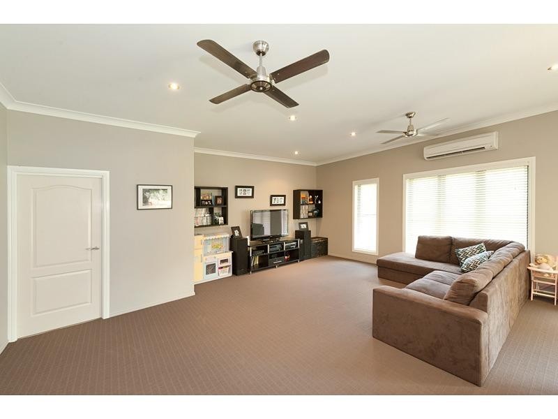 21 Treefern Terrace, Frenchville QLD 4701