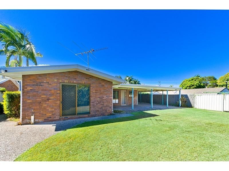 5 Leeds Avenue, Kawana QLD 4701