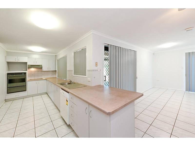 5 Leeds Avenue, Kawana QLD 4701