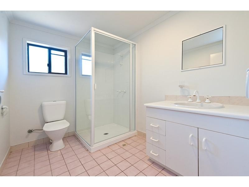 5 Leeds Avenue, Kawana QLD 4701