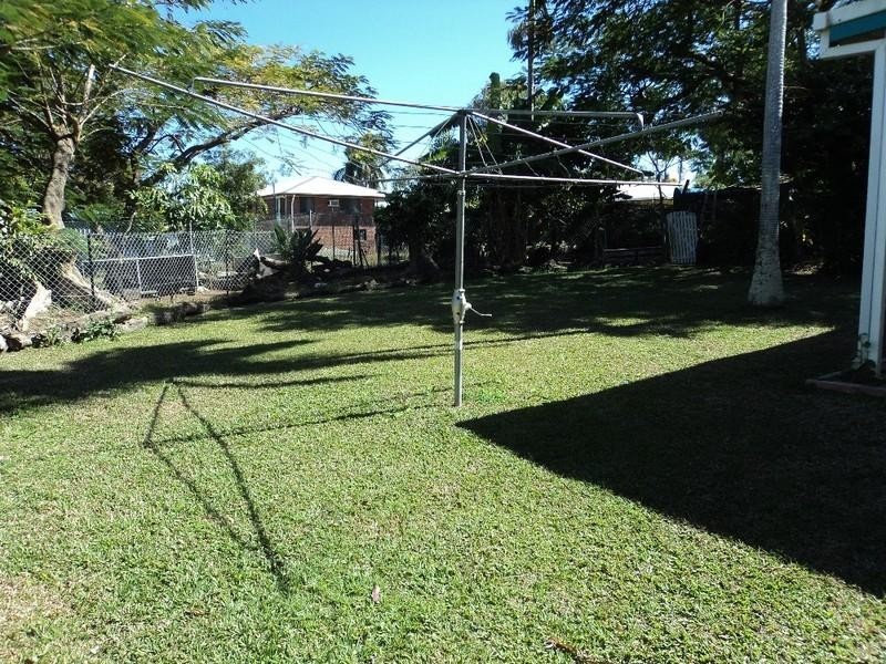 461 Crane Avenue, Kawana QLD 4701