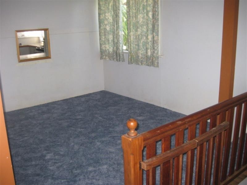 13 Card Street, Berserker QLD 4701