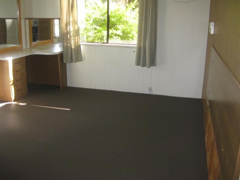 13 Card Street, Berserker QLD 4701