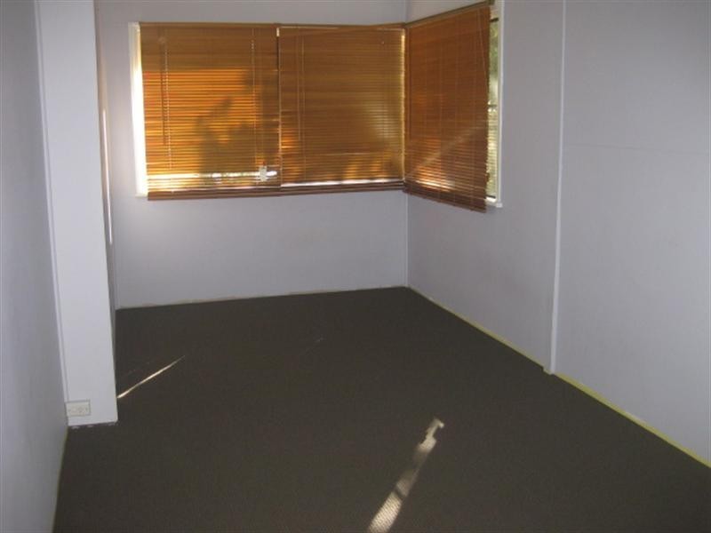 13 Card Street, Berserker QLD 4701