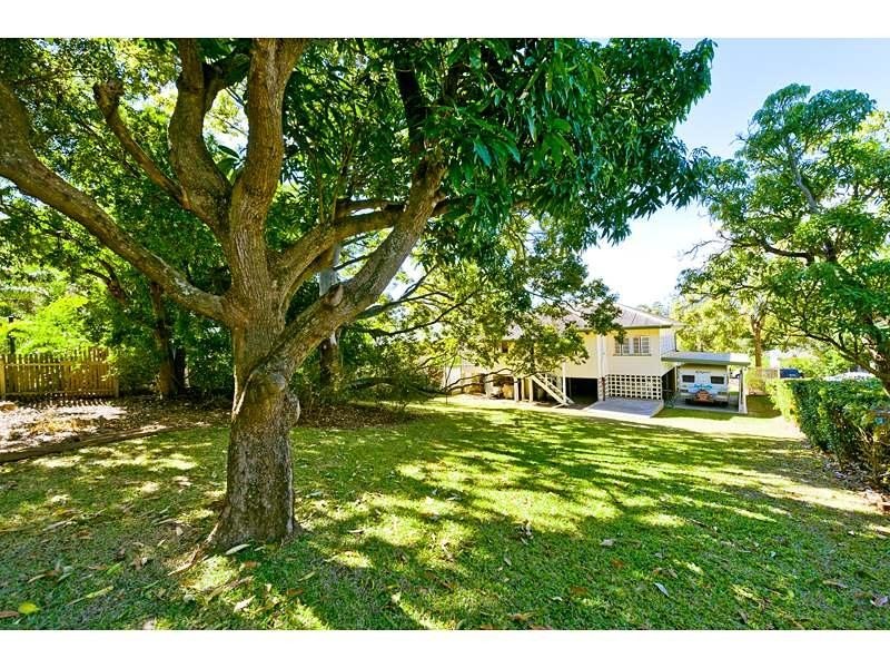 8 Marris Street, The Range QLD 4700