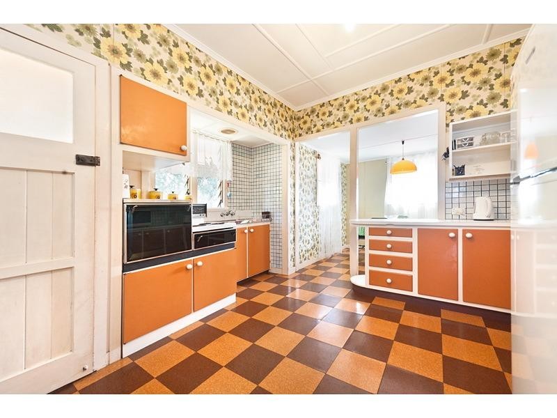 8 Marris Street, The Range QLD 4700