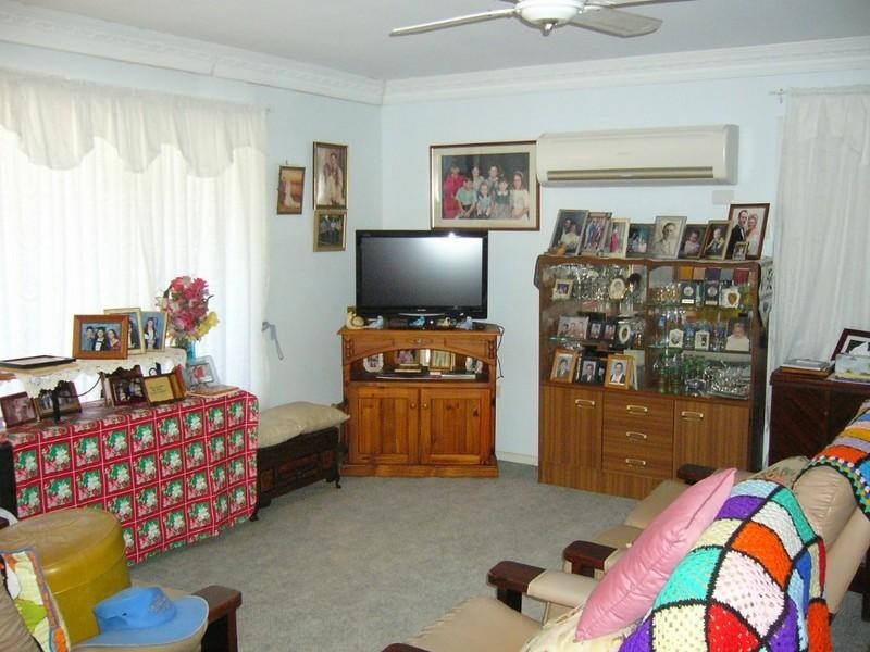 6 Deakin Close, Gracemere QLD 4702