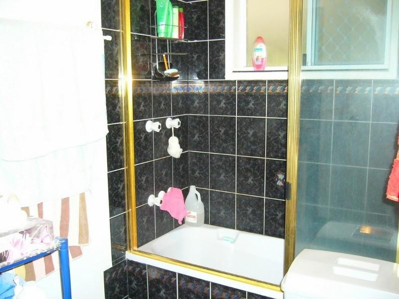 6 Deakin Close, Gracemere QLD 4702