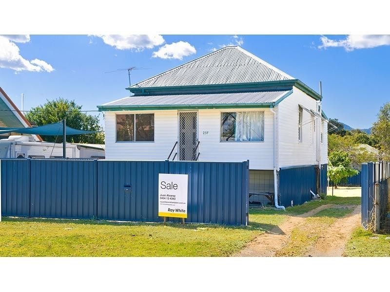237 Kent Street, Depot Hill QLD 4700